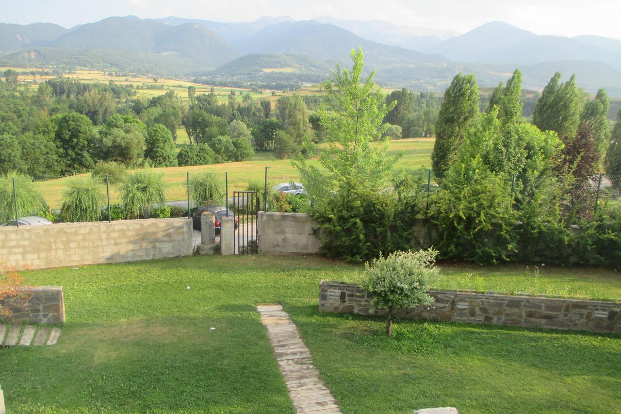 Alberg La Bruna Bellver De Cerdanya Extérieur photo
